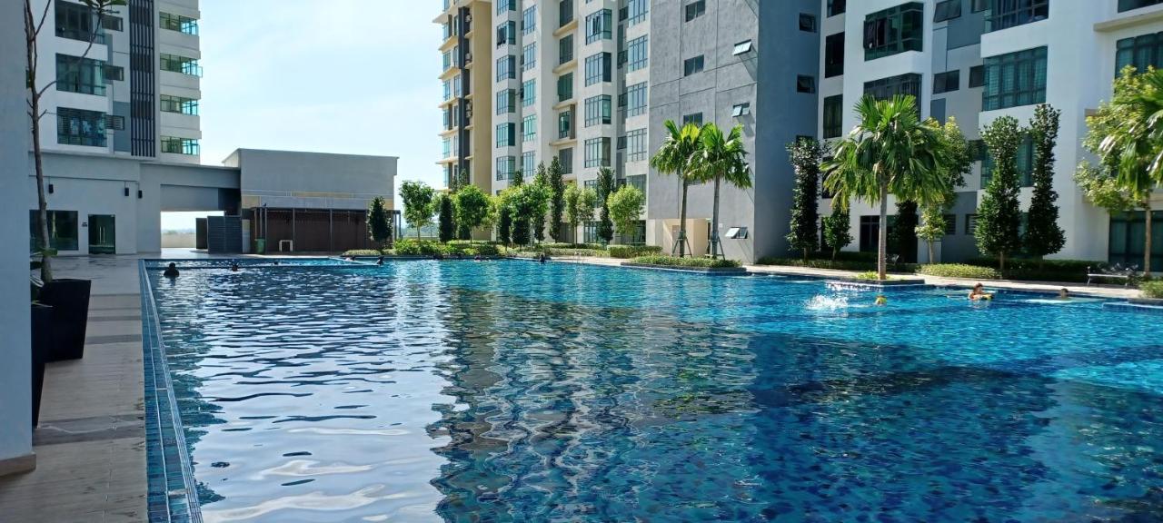 Homestay Arc Austin Hills Jb 4-5Pax Johor Bahru Eksteriør bilde