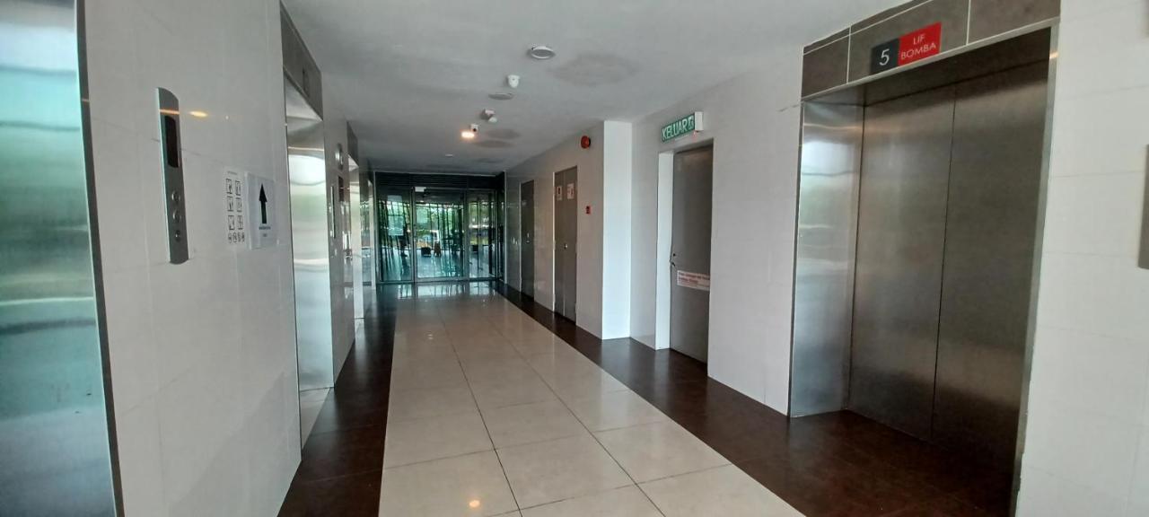 Homestay Arc Austin Hills Jb 4-5Pax Johor Bahru Eksteriør bilde